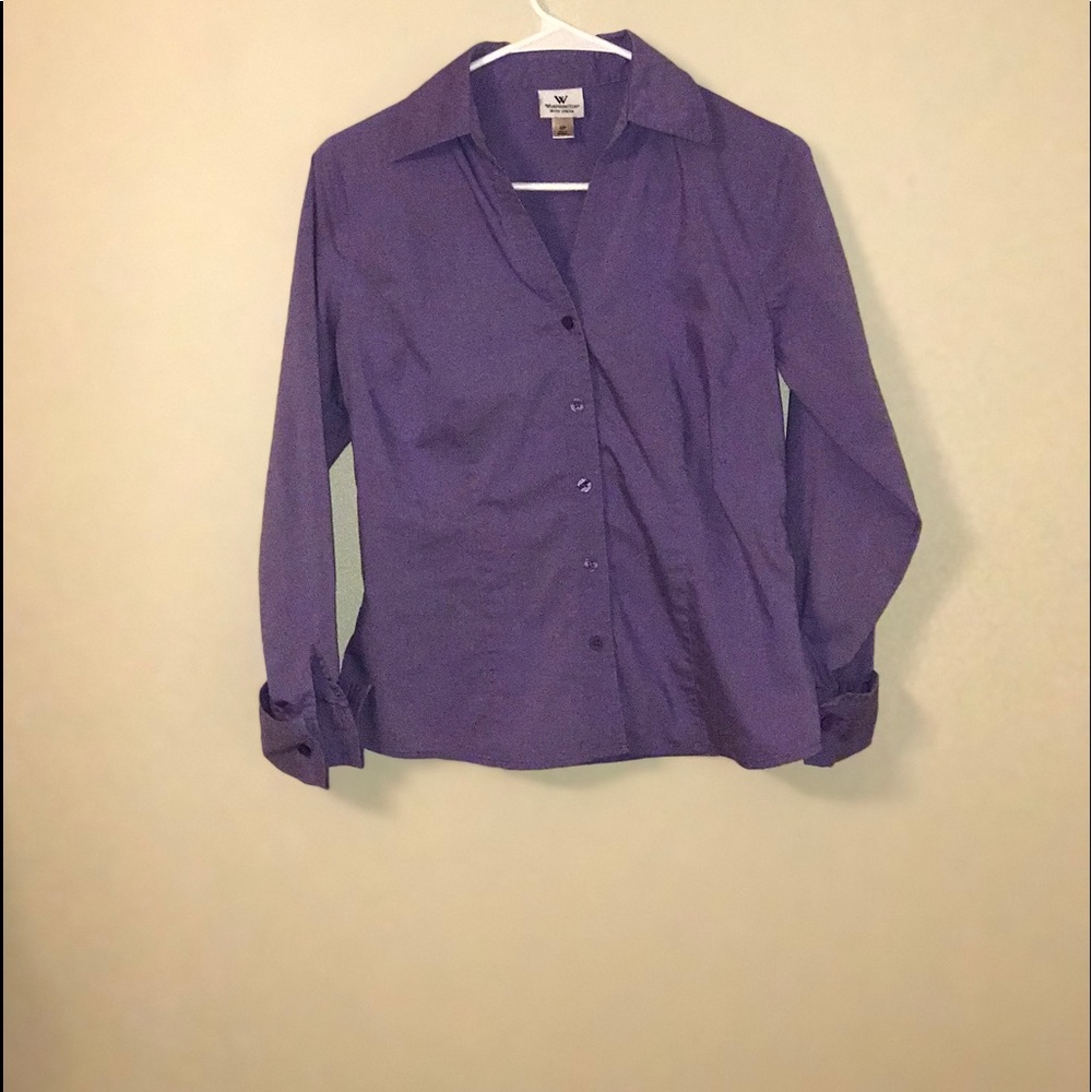 Women’s purple button up blouse.